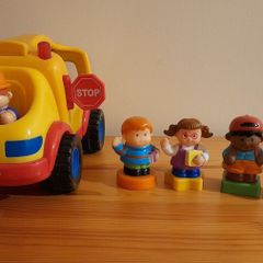 Kiddieland School Bus