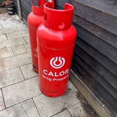 2 x 34kg Propane Gas cylinders & Changeover Regulator