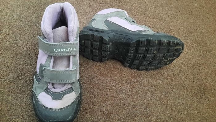 Quechua girls hiking shoes
