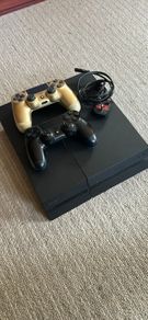 ps4 (has power just won't turn on) 2 ps4 controller good condition