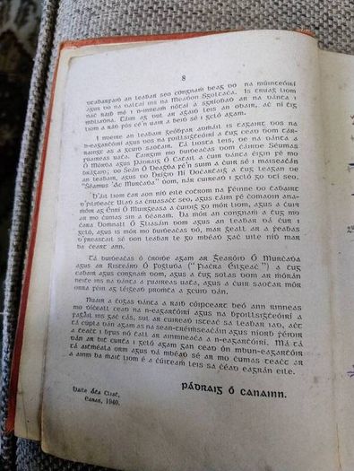 Filidheacht na nGaedheal Notai 1940 Irish Poetry Notes by Padraig O Canainn hardback in well used condition with all pages intact FREE STANDARD POSTAGE INCLUDED
