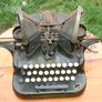Oliver London Green Typewriter / Old and Industrial Deco / Vintage Decoration/ Teen Bedroom and Office / Museum Collection Image 10