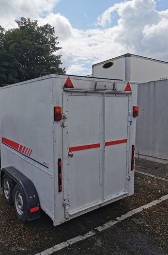 Twin axle Box trailer