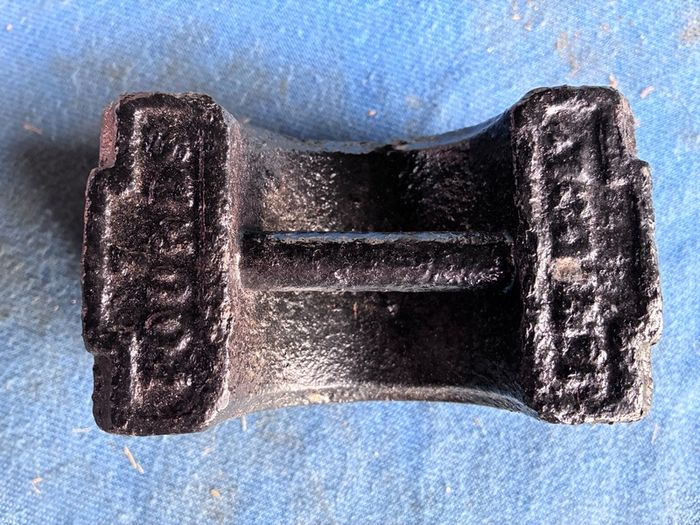 Vintage 7 pound shop weight
