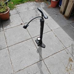 Bicycle pump