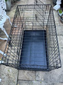 Dog cage/crate