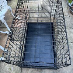 Dog cage/crate