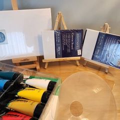 Mini Easels, Canvases & Acrylic Paint Set