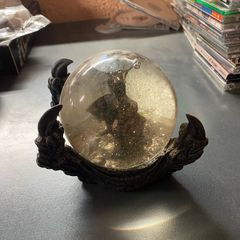 Gothic dragon Snow globe