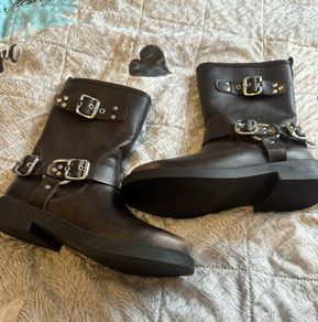Zara girls boots size 2 new