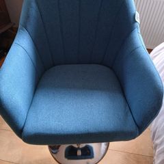 Swivel chair