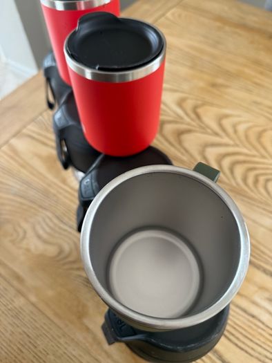 camping mugs and insulated food containers