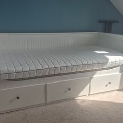 Day bed