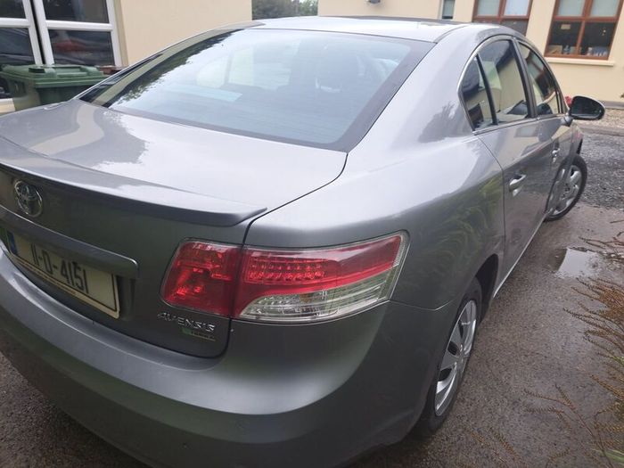 Toyota Avensis Terra 2011, 2 liter Diesel D4D