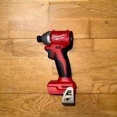 Milwaukee M18 Cordless Impact Driver 18v NEW