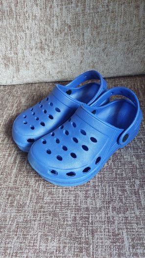 Plain blue clogs (Size UK11/EU29)