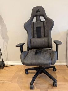 Ergonomic gaming Chair corsair TC100