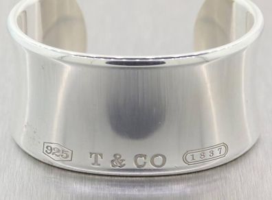 Tiffany & Co bracelet bangle