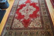 Beautiful Signed Turkish Kayseri  245cm X 170cm Finely Hand Knotted Rug Carpet.