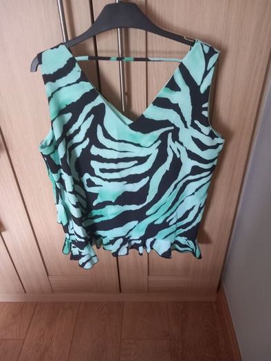Ladies Quiz Top