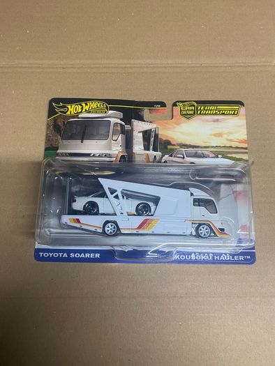 Toyota Soarer Team Transporter Hot Wheels