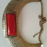 Chunky Hammered Gold Tone Collar Necklace  Red Cabochon Image 4
