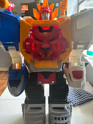 superhero toys