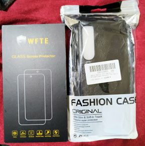 Sony Xperia 1 V Leather finish Case and Tempered Glass Screen Protector