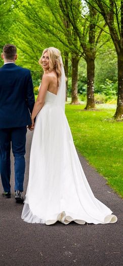 Wedding dress
