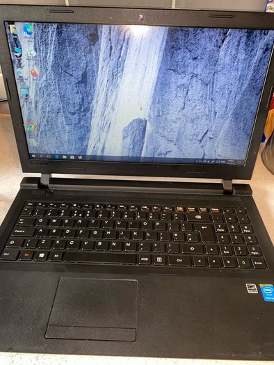 Lenovo laptop B5010 15.6 inch with charger