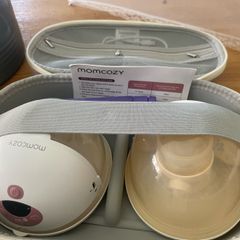 Momcozy wearable breast pump