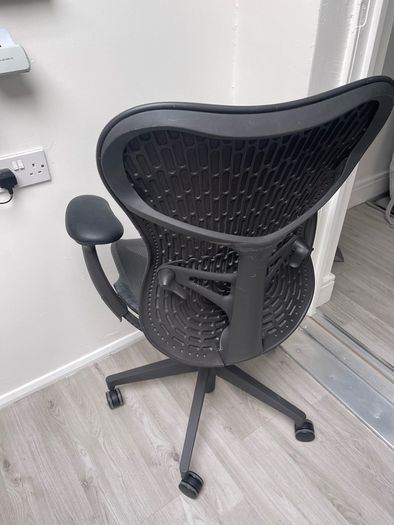 Herman Miller Mirra 2 Office Chair