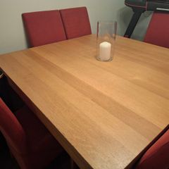 Solid Oak Dining table and 8 chairs