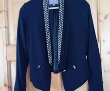 ladies blazer. size small black tux-style