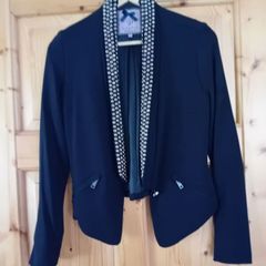 ladies blazer. size small black tux-style