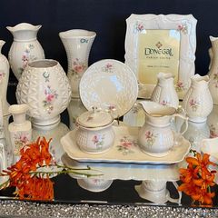 Beautifull Irish Parian Donegal China Porcelain  Irish Parian Donegal China Porcelain Rose Floral Decorative