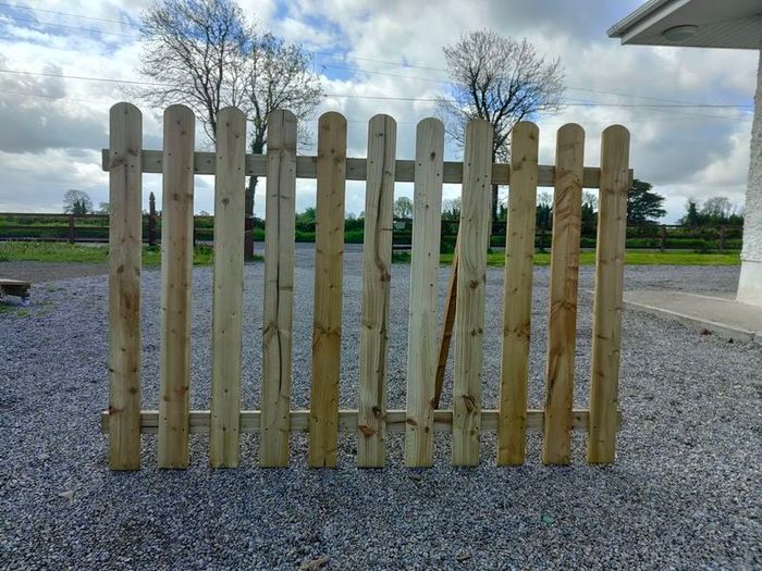 Picket Style Fence Panels