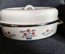 Vintage Large Roaster