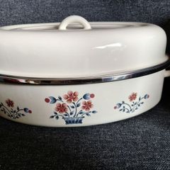 Vintage Large Roaster