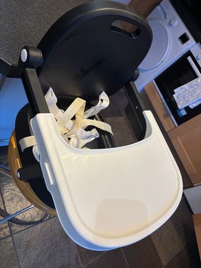 Nuby table booster seat with removable tray