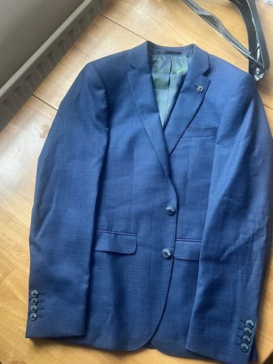 Suit
