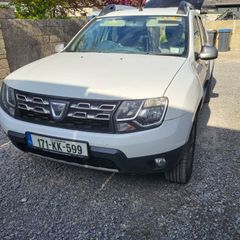 Dacia duster commercial