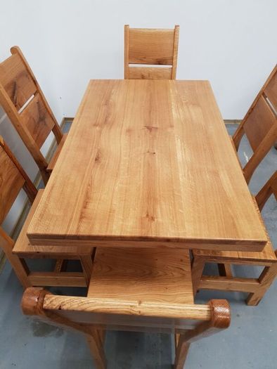 table and 6 chairs