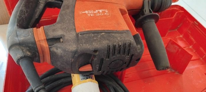 Hilti TE30-C Sds+ 3 Mode 110v