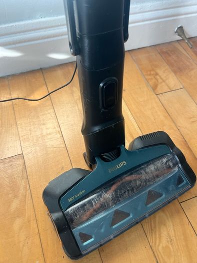Philips SpeedPro Max Aqua XC8147 Cordless Vacuum  Mop Excellent Condition