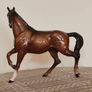 Vintage Royal Doultot porcelain horse. new in the box. Image 3