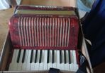 Piano accordian