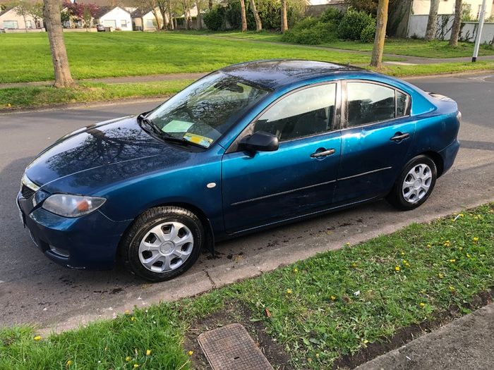 Mazda 3 1.6 petrol only passed nct cheep runaround with tow bar