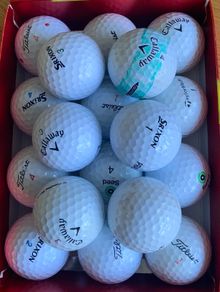 18 x Golf Balls + tees