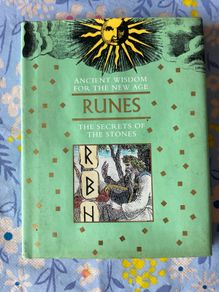 Runes - The Secret of the Stones